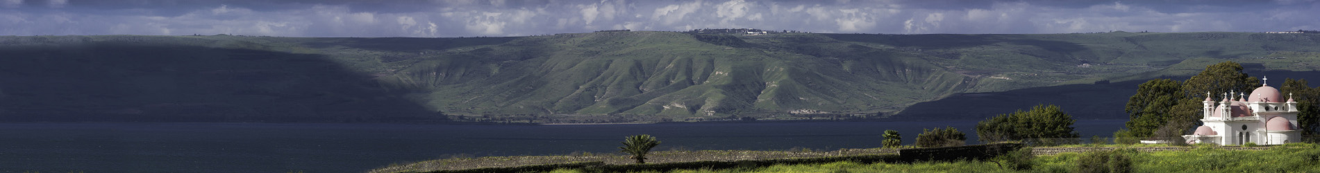 lac de Tibériade terre sainte Galilée capharnaüm