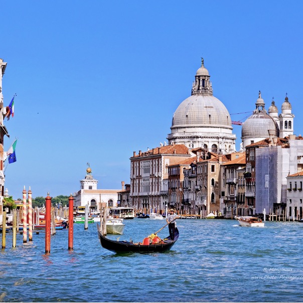Une gondole à Venise